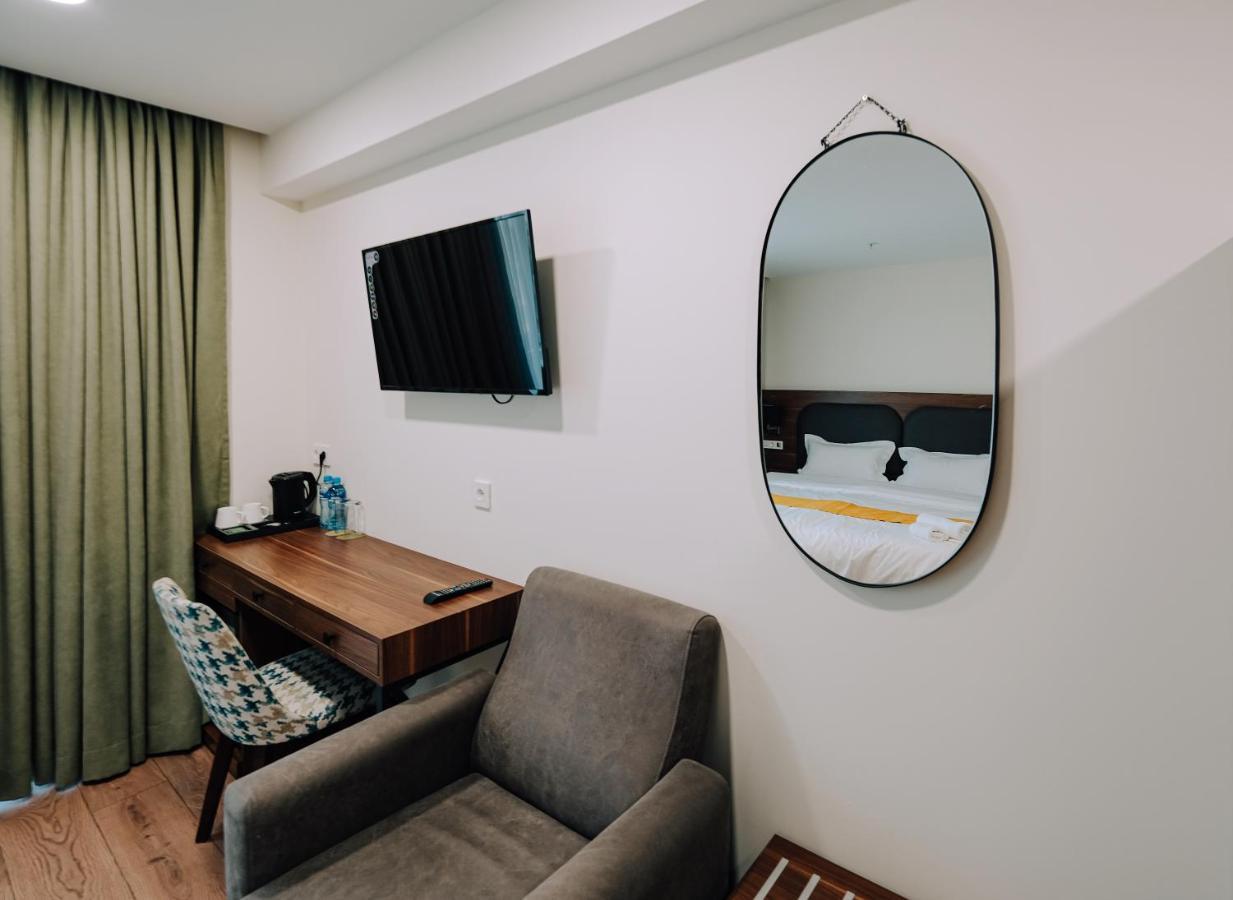 Hotel Doesi Tiflis Exterior foto